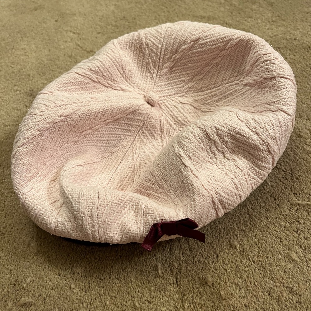 Vintage Y2K H&M Pink Beret with Bow Accent